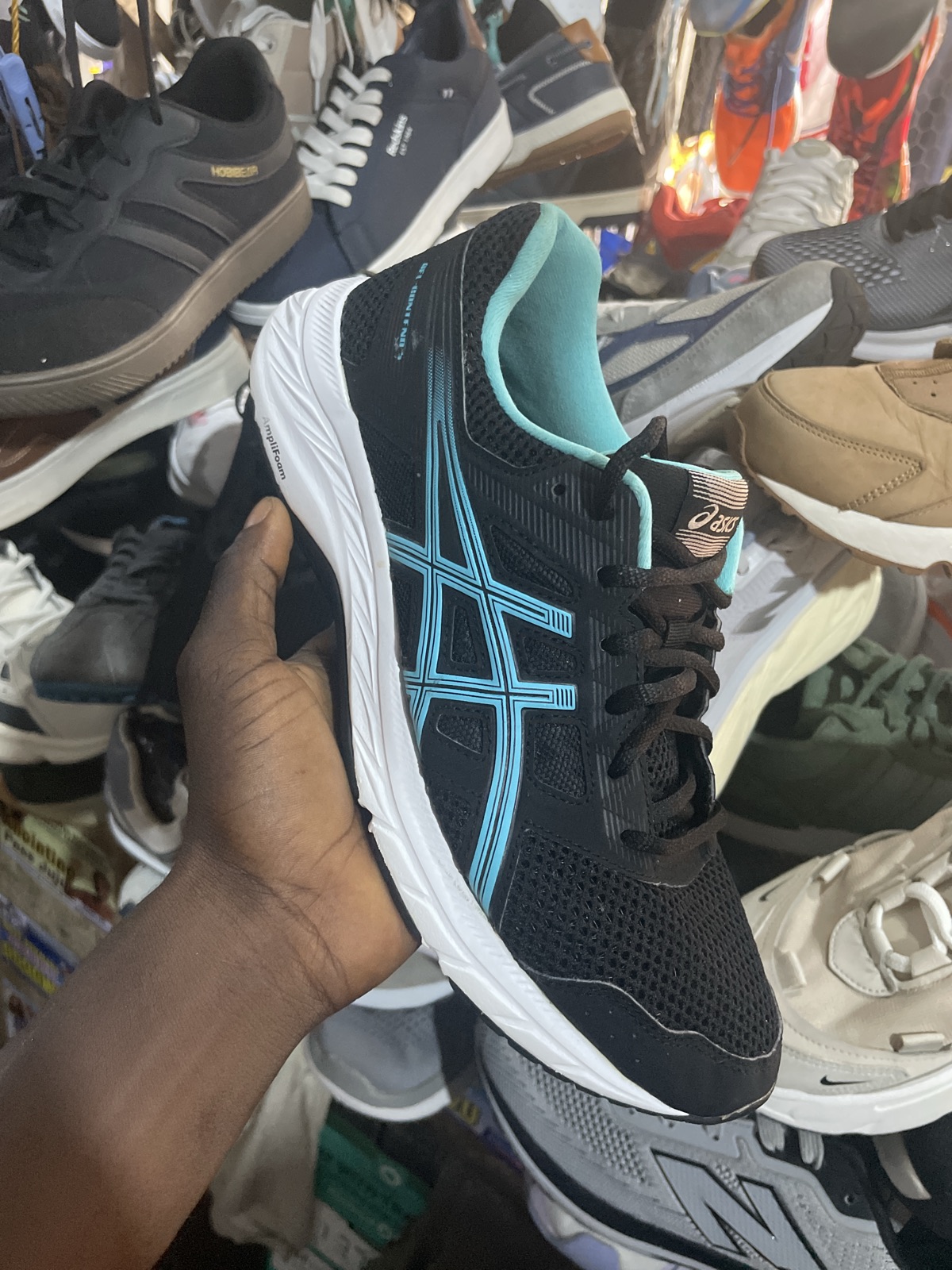 ASICS Black and Teal Running Shoes