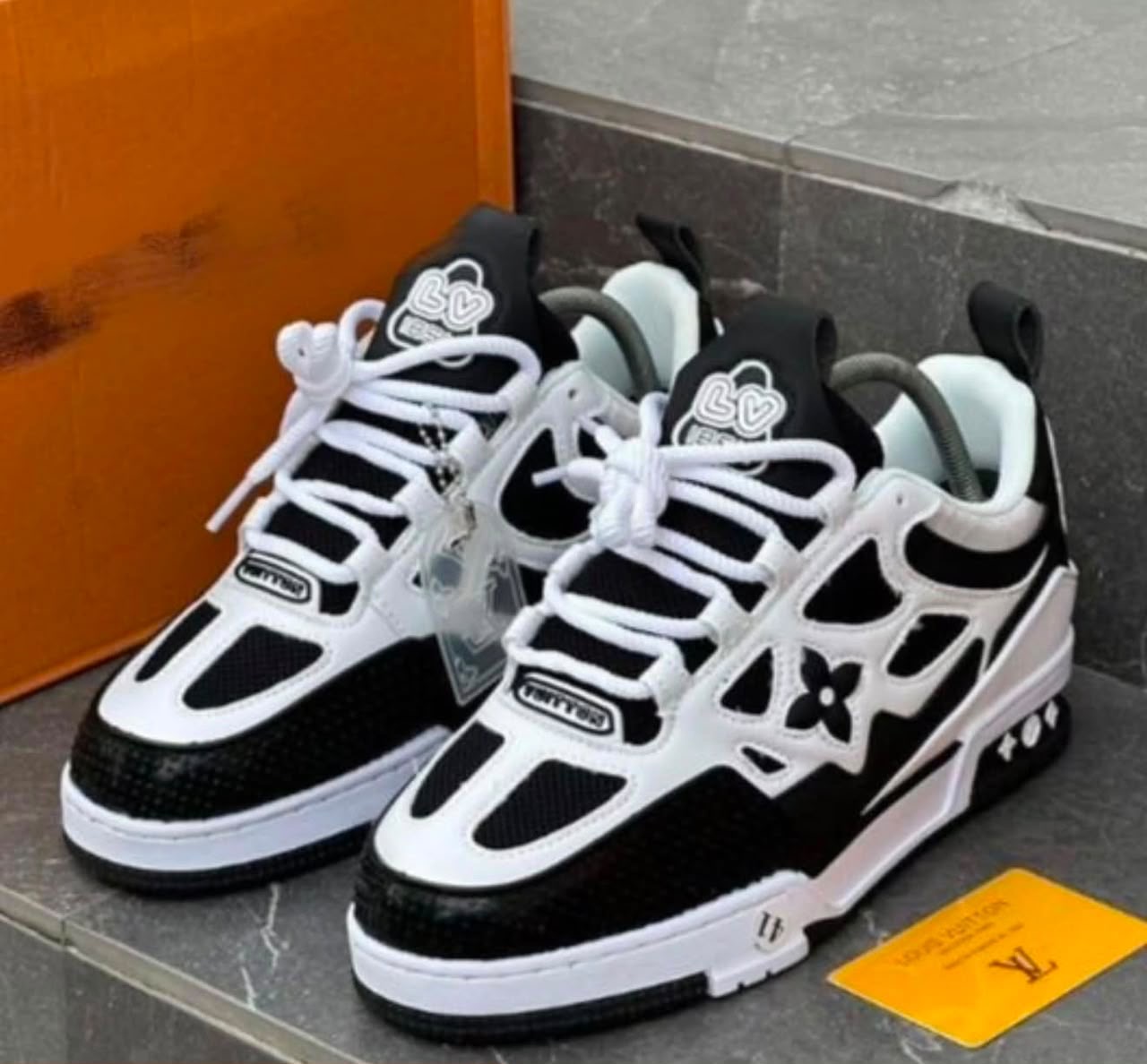 Louis Vuitton LV Trainer Sneakers