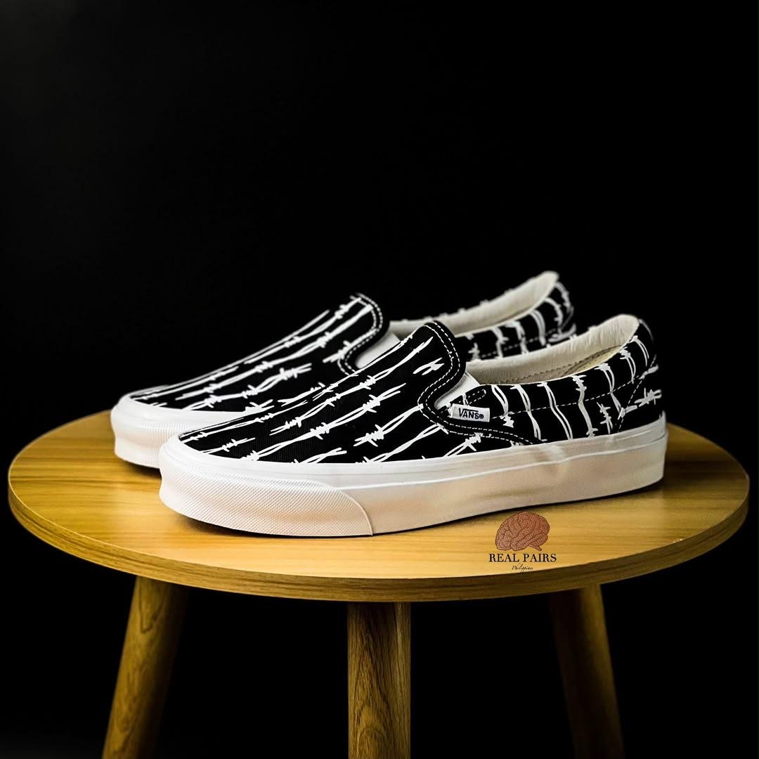 Vans Classic Slip-On Barbed Wire Black White Shoes