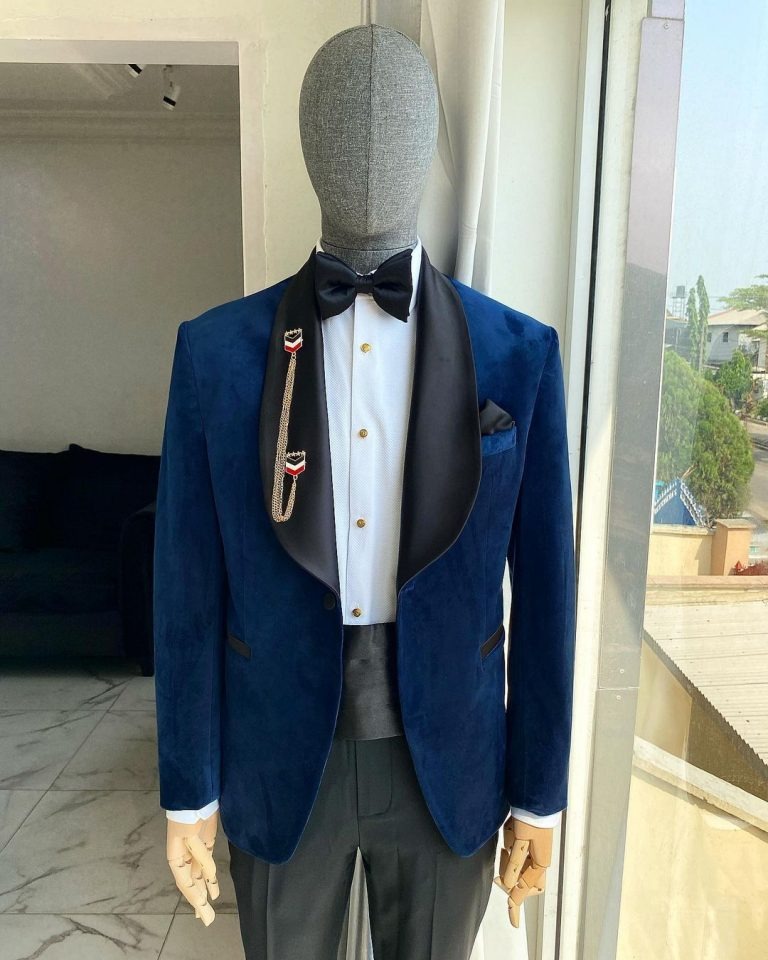 A Navy Blue Velvet Dinner Shawl Lapel Tuxedo Suit. — photo 2