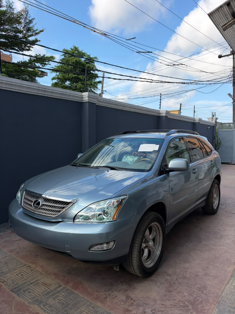 Lexus RX 350 SUV, Blue with Sunroof