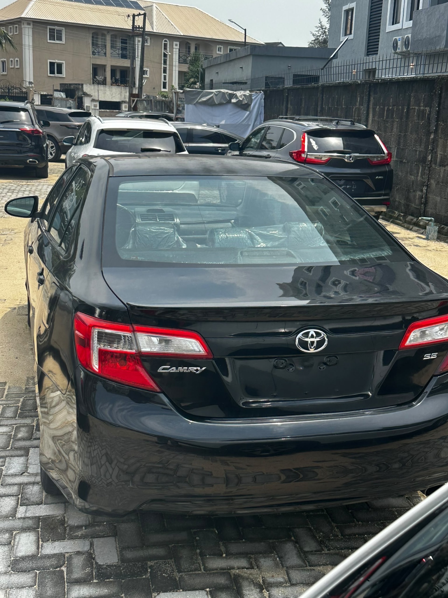 Toyota Camry SE 2013 Black Sedan