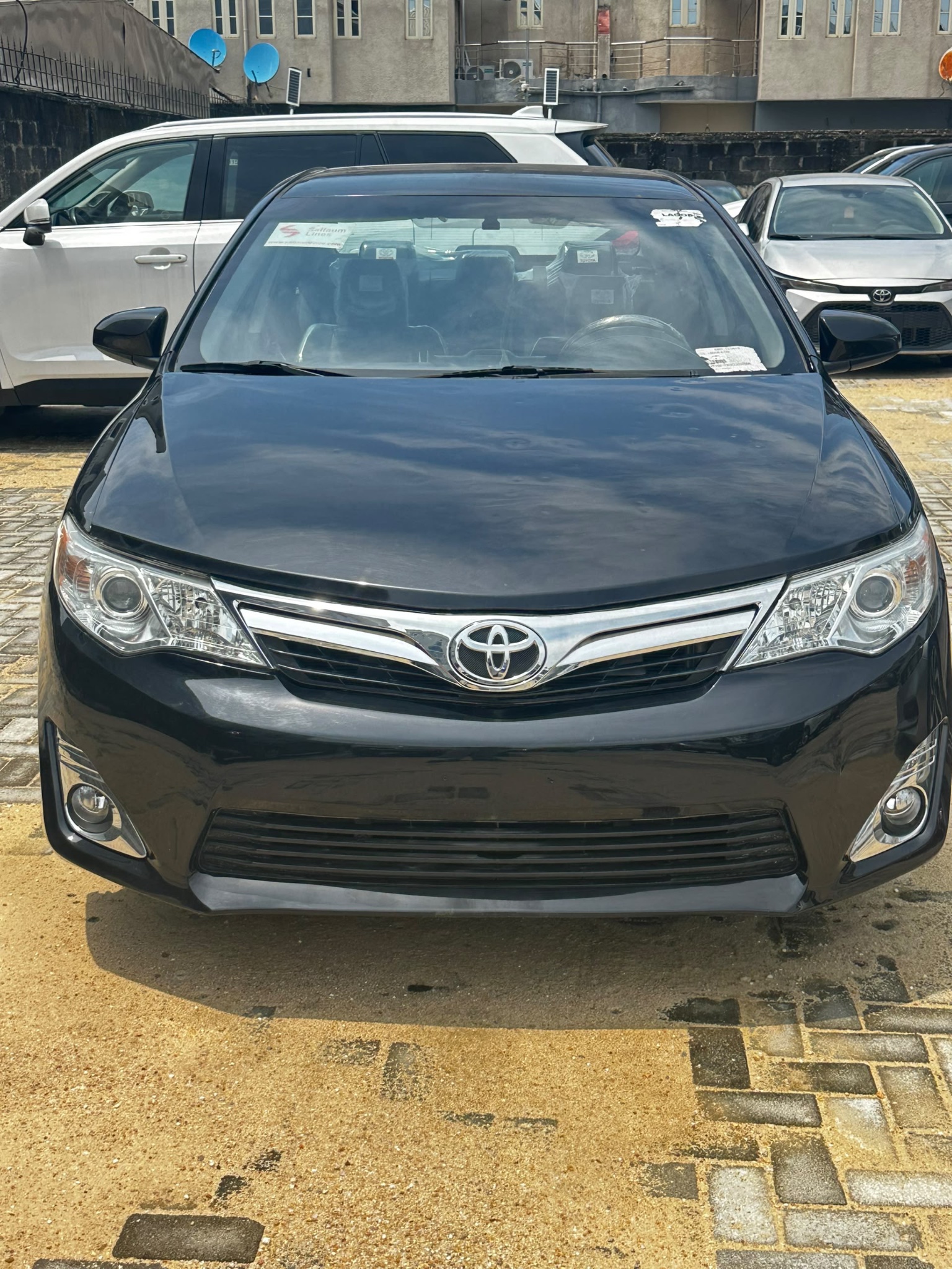 Toyota Camry SE 2013 Black Sedan