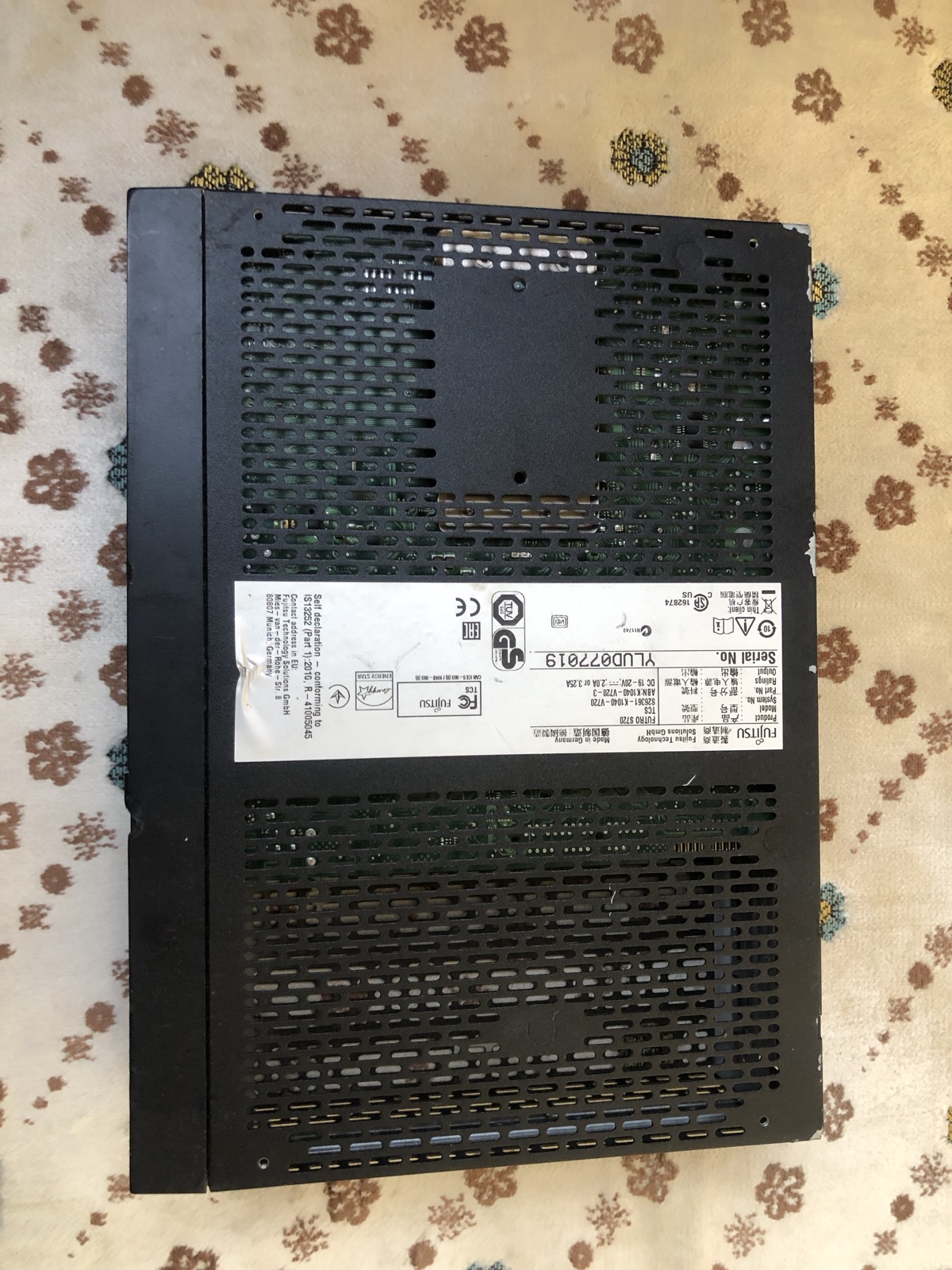 Fujitsu FUTRO S720 Thin Client Mini PC 4GB RAM & 16GB SSD (Working / Unit Only - No Adapter)