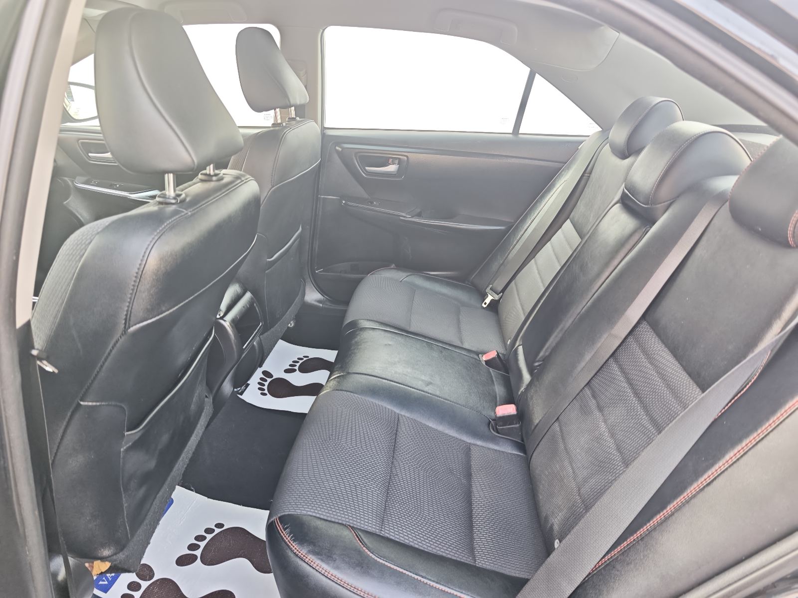 Toyota Camry, Black Sedan with Leather Seats — photo 2