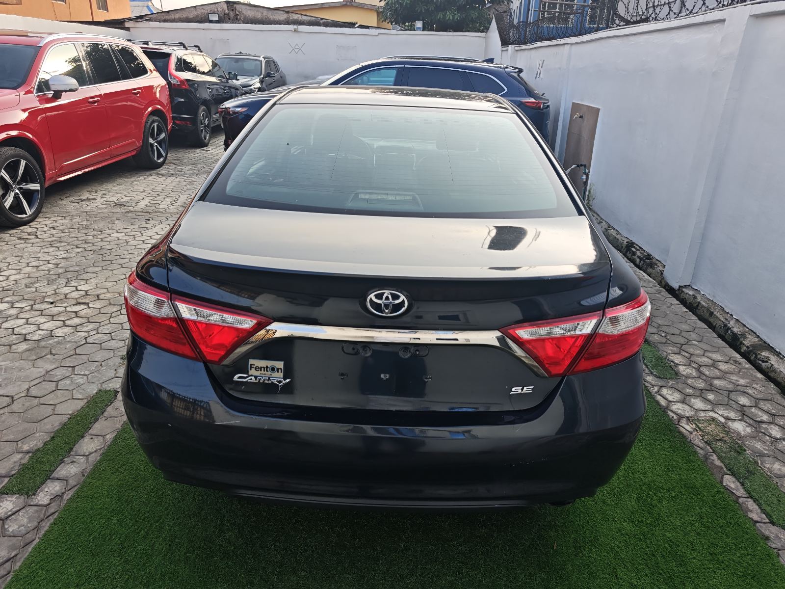 Toyota Camry, Black Sedan with Leather Seats — photo 8