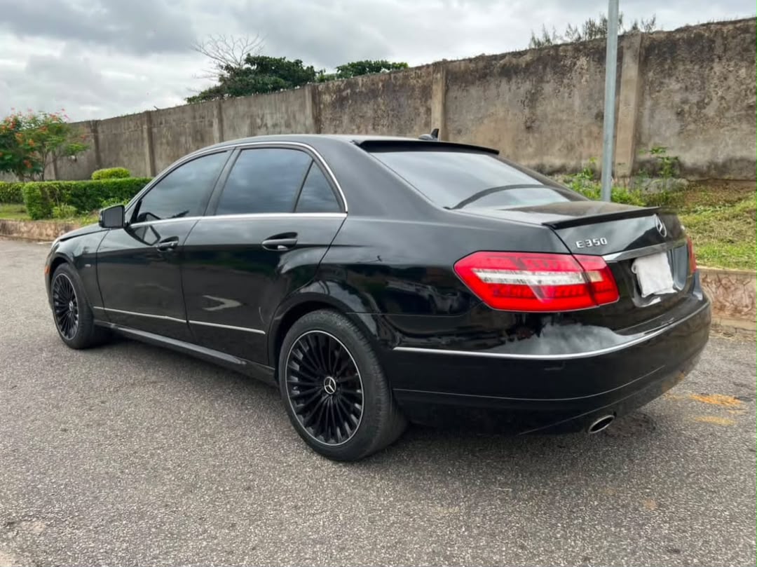 Mercedes Benz E350