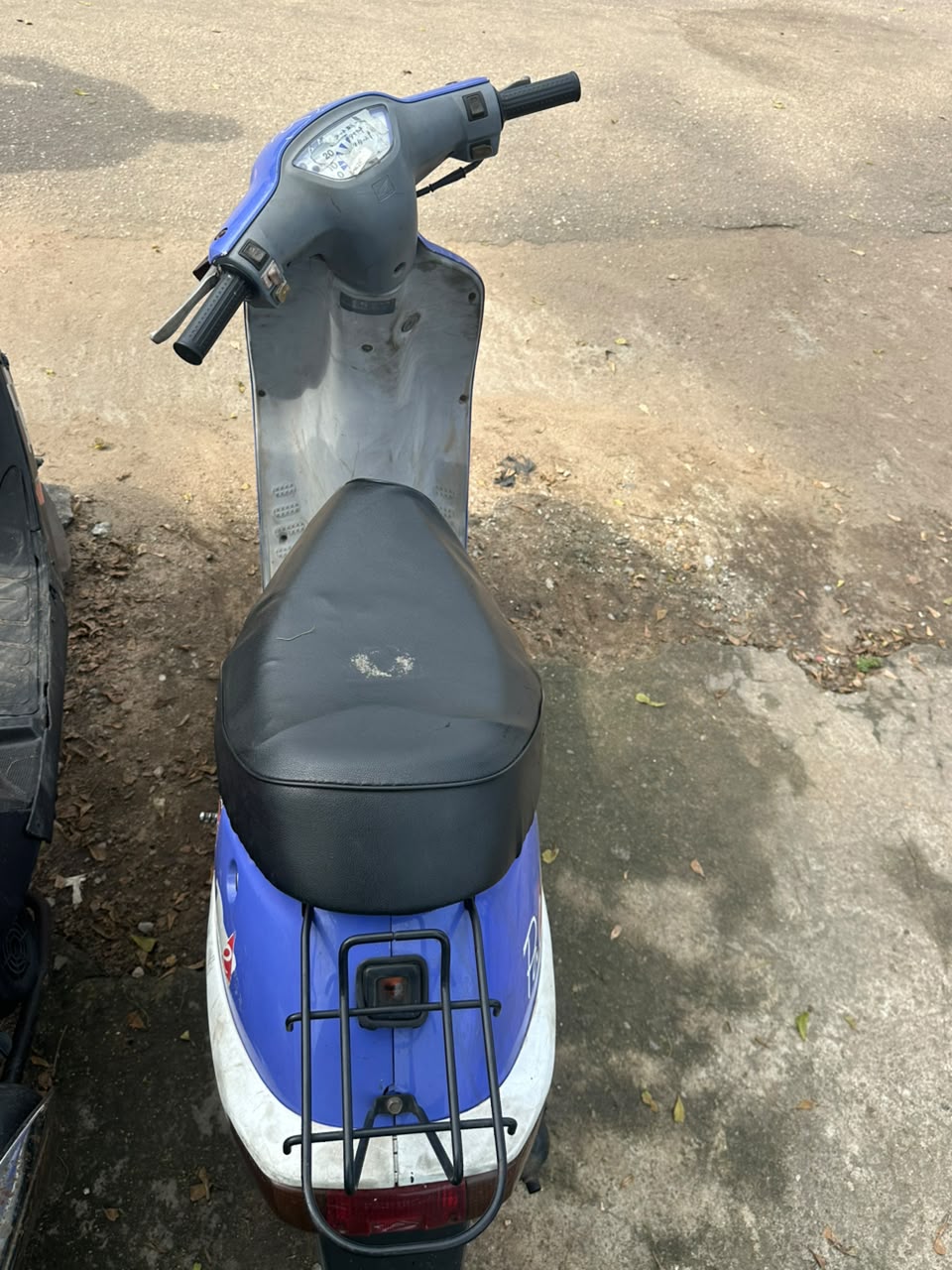 Honda Scooter, Blue with Rear Rack