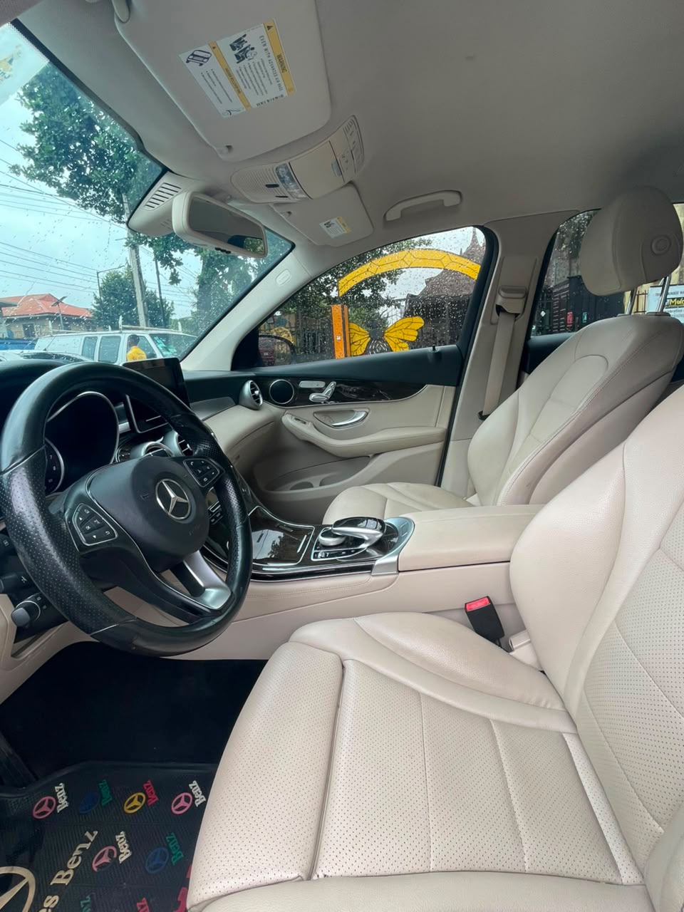 Mercedes-Benz GLC 300 4MATIC Dark Blue SUV — photo 3