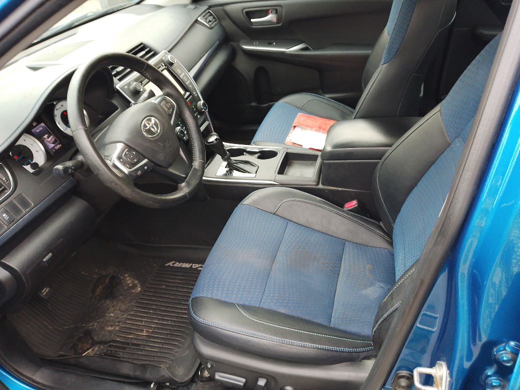 2016 Toyota Camry SE