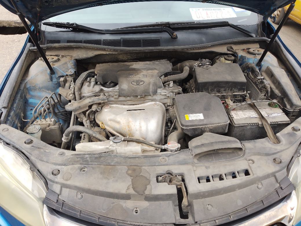 2016 Toyota Camry SE