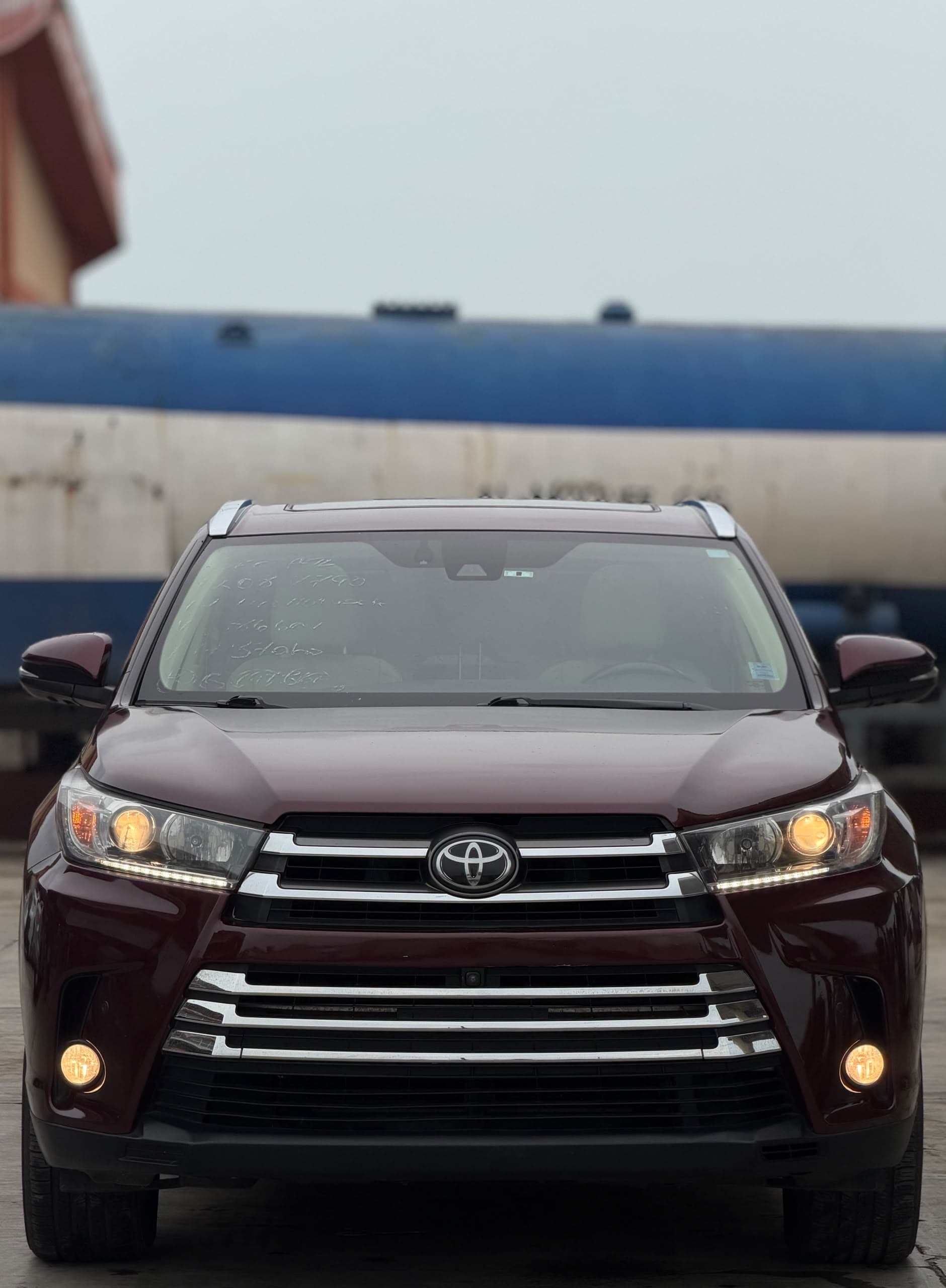 Toyota Highlander SUV, Burgundy