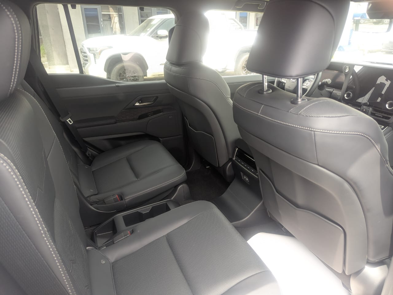 Lexus GX550 SUV, Dark Grey GX 550