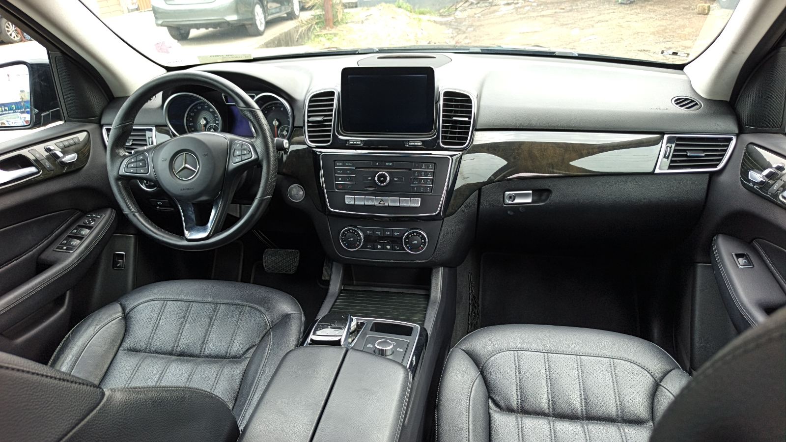 Mercedes-Benz GLE 350 4MATIC Black SUVj6 GLE350