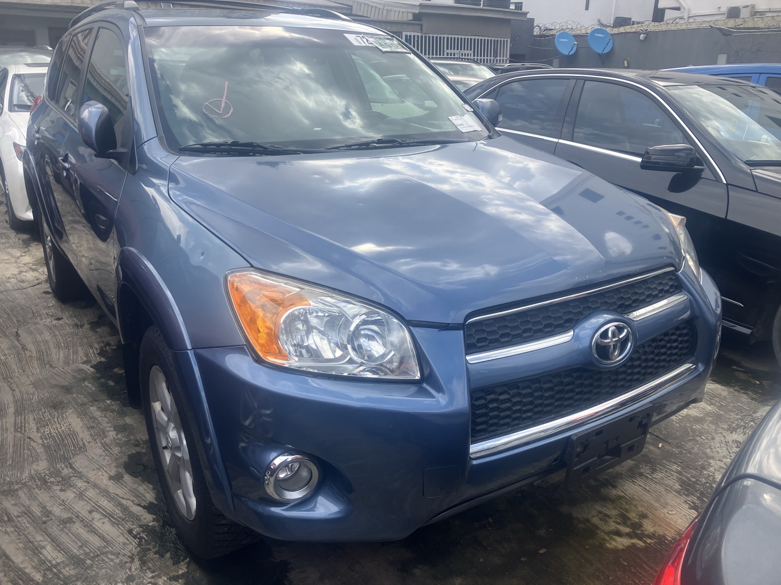 Toyota RAV4 2012 model