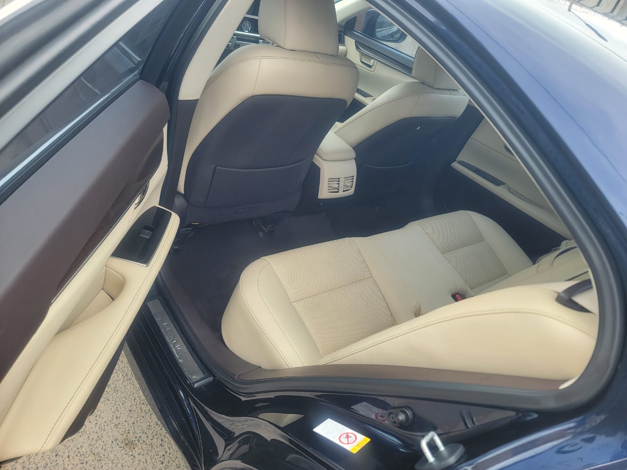 Lexus ES 350 Sedan, Dark Blue — photo 3