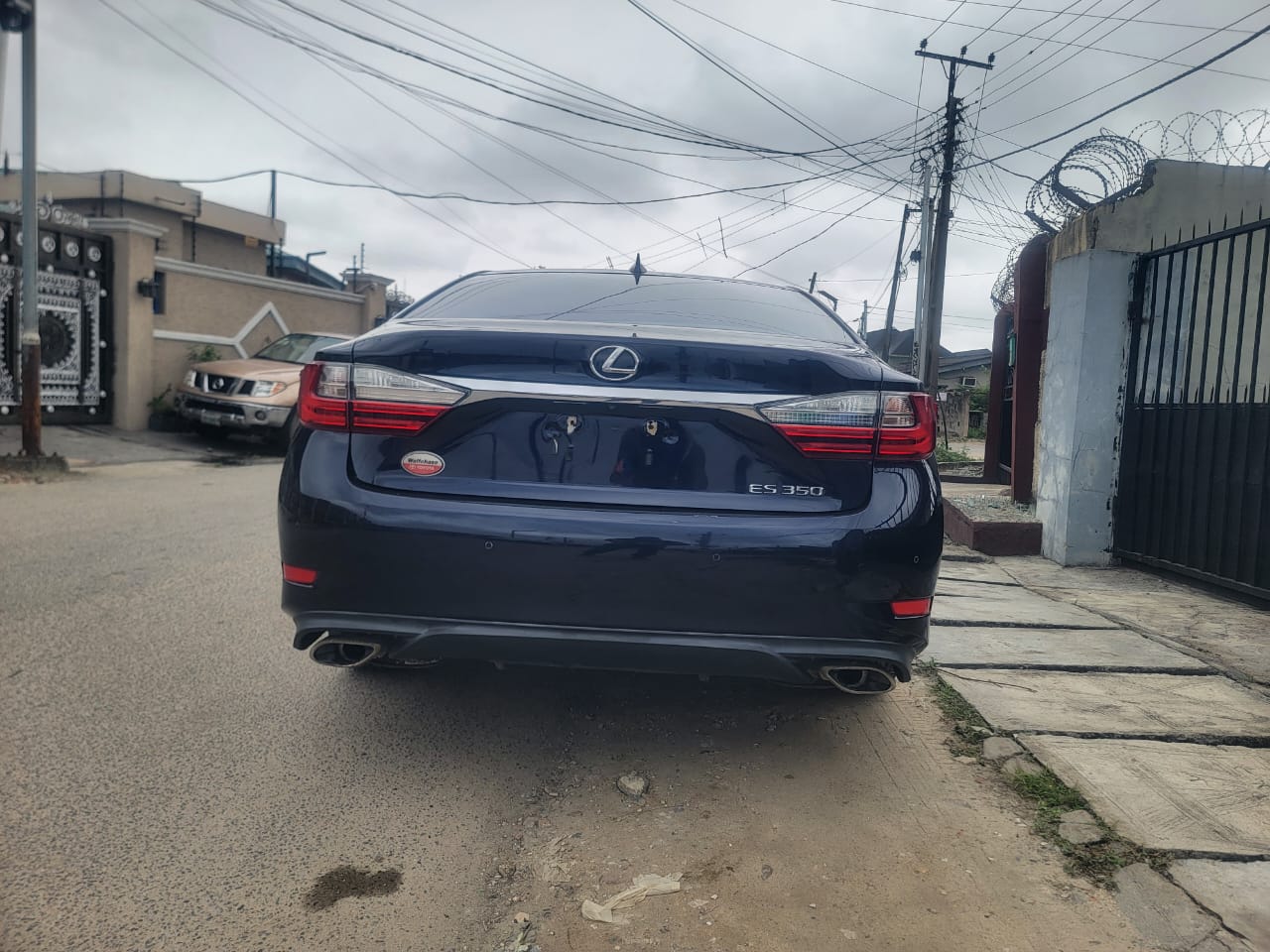 Lexus ES 350 Sedan, Dark Blue — photo 5