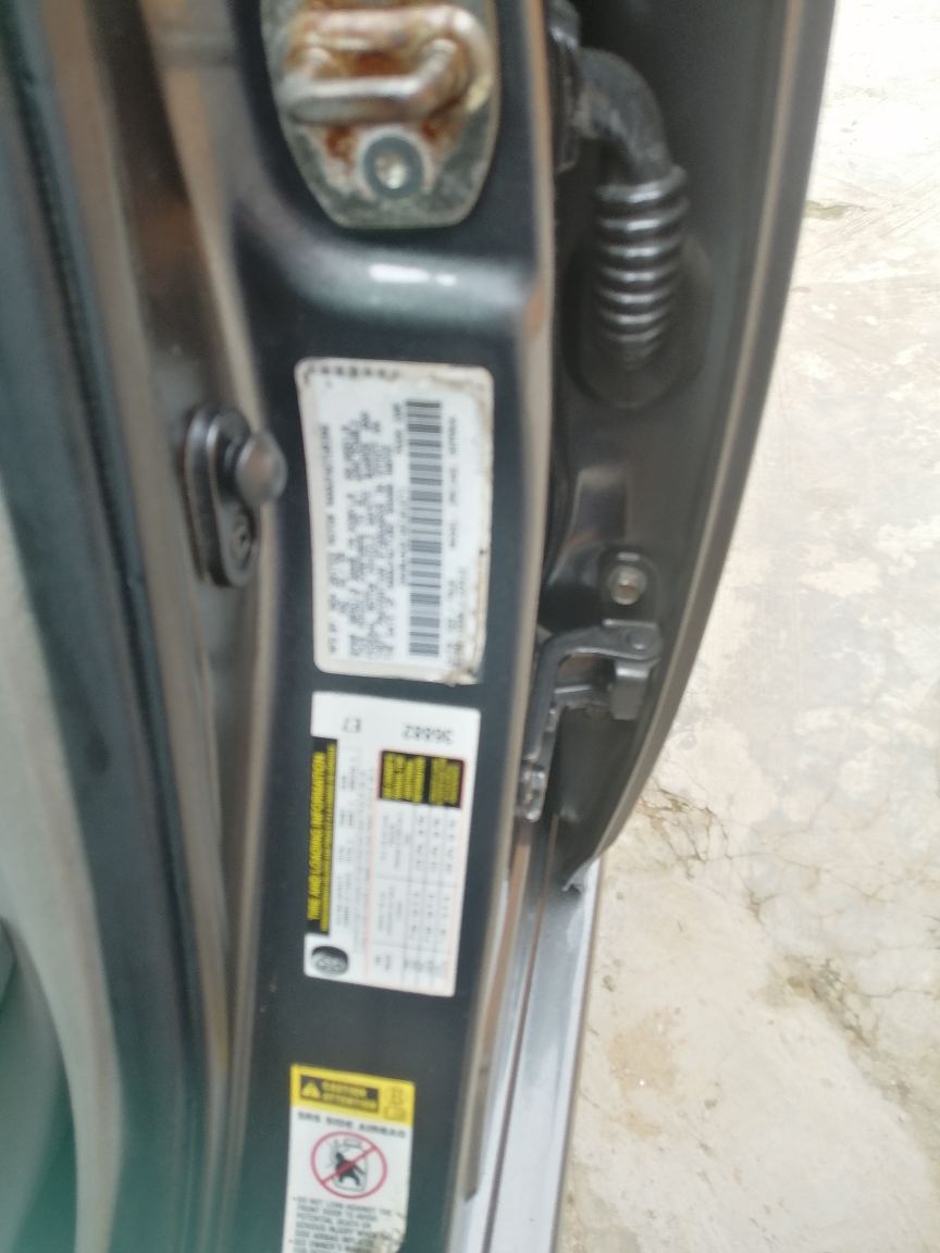 2010 Toyota Corolla, LE. VERY Sharp — photo 7