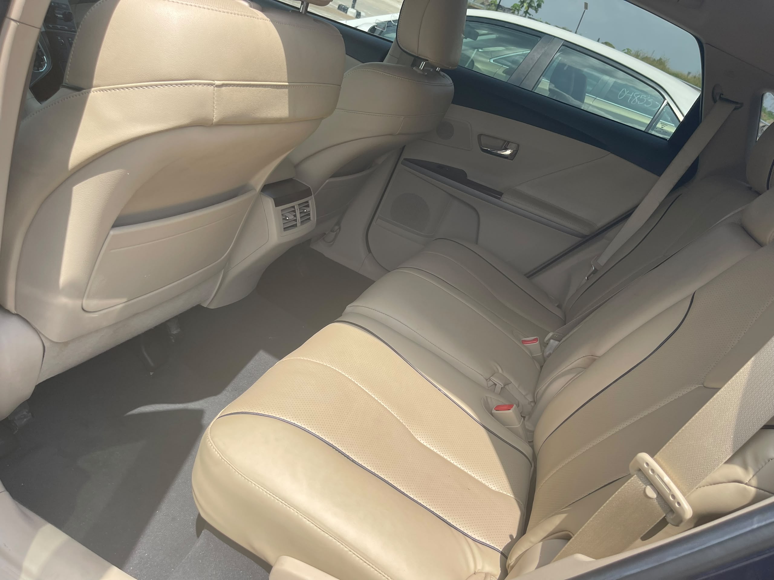2015 Toyota Venza XLE, Sharp Blue Crossover — photo 5