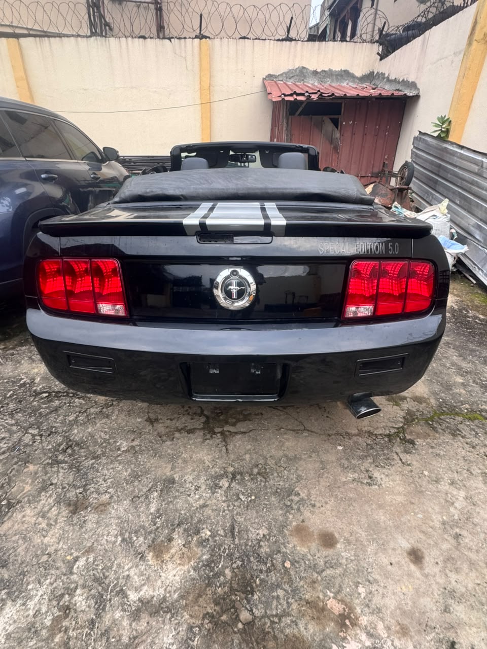 2010 Ford Mustang Convertible Black with Racing Stripes