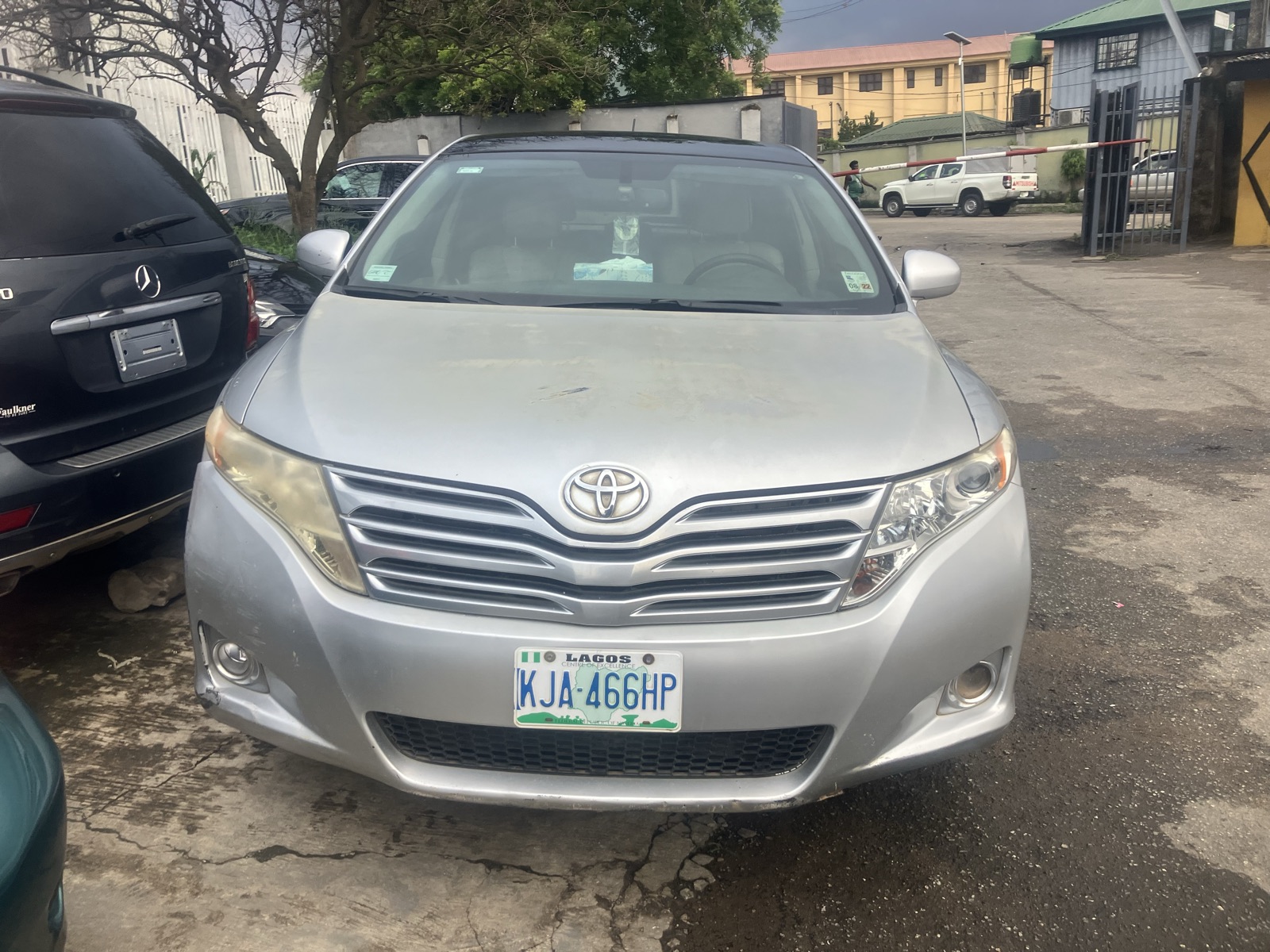 Toyota Venza 2010 model