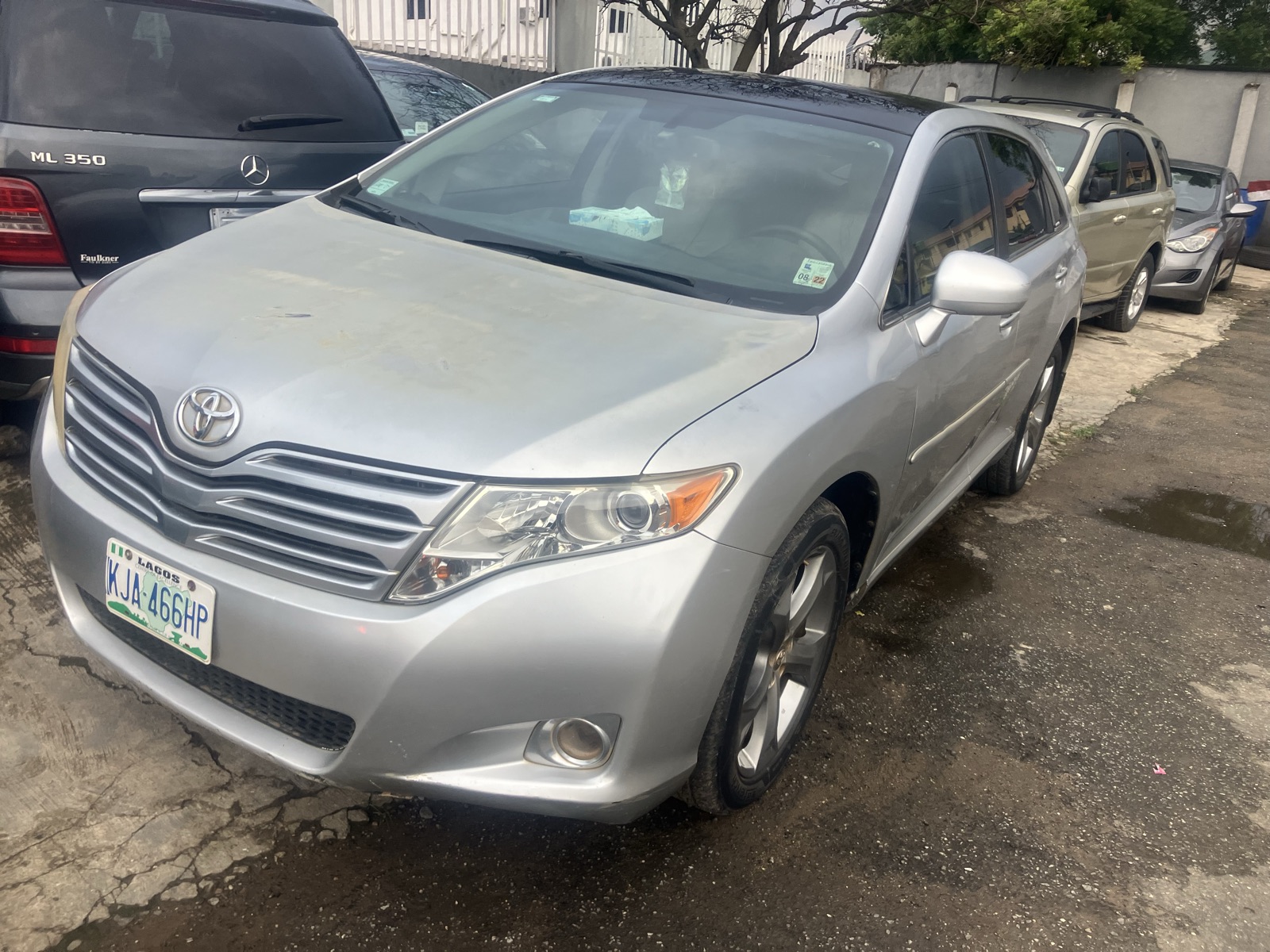 Toyota Venza 2010 model