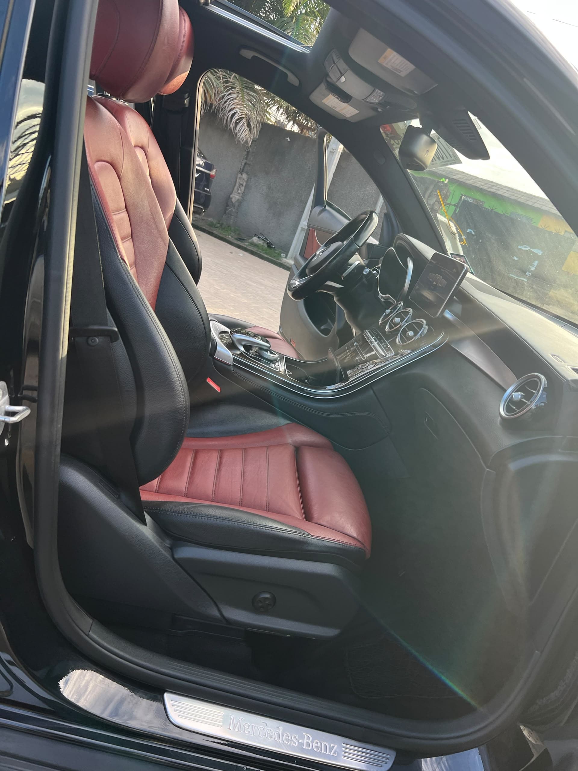 2017 GLC300 COUPE 4matic — photo 4