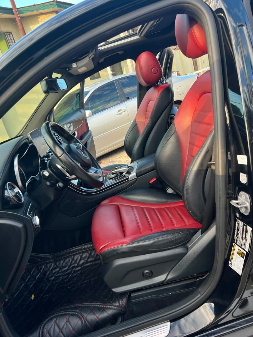 2017 GLC300 COUPE 4matic — photo 9