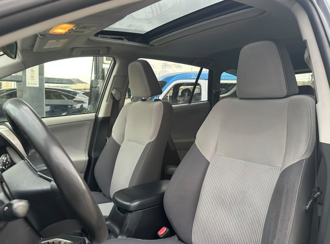 Toyota RAV4 XLE AWD, Dark Grey SUV