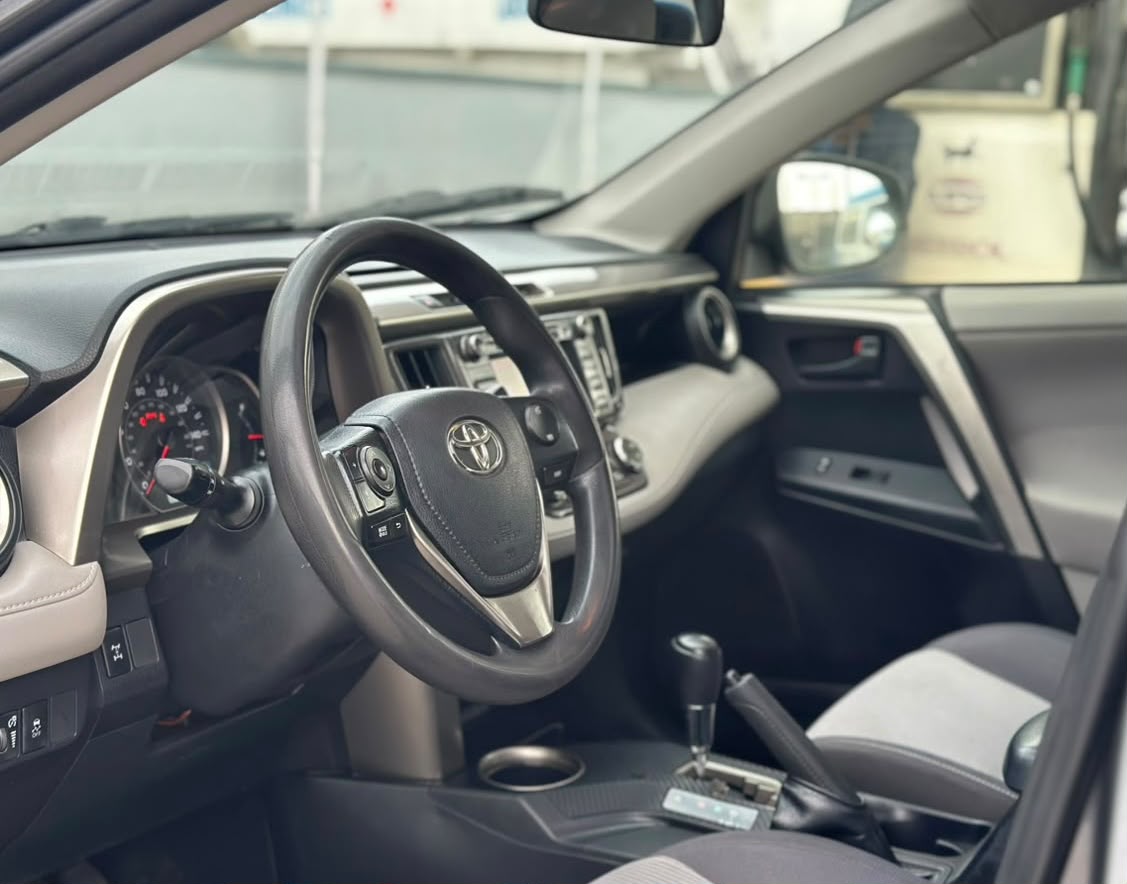 Toyota RAV4 XLE AWD, Dark Grey SUV