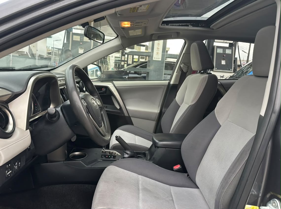 Toyota RAV4 XLE AWD, Dark Grey SUV