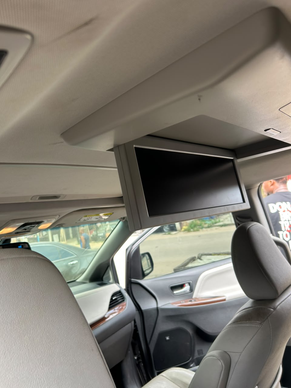 Toyota Sienna Limited, Dark Grey MPV