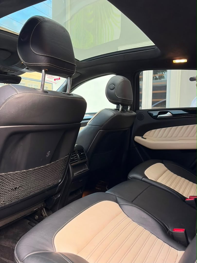 Mercedes-Benz GLE Coupe, Blue SUV for Sale — photo 3