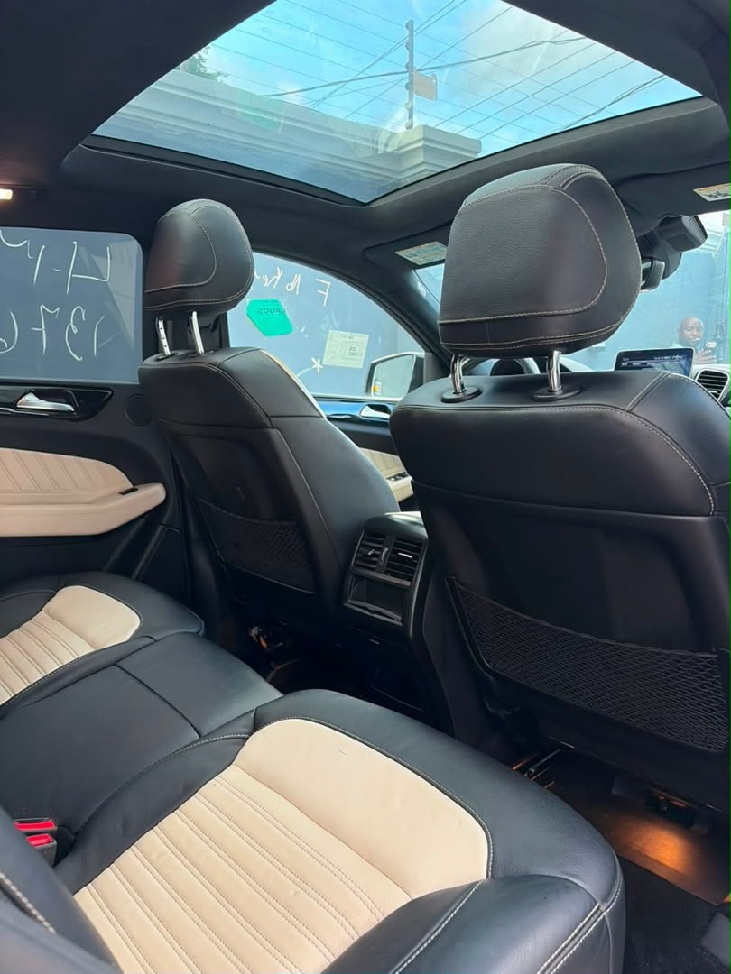 Mercedes-Benz GLE Coupe, Blue SUV for Sale — photo 6