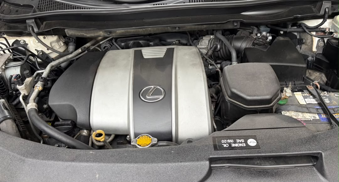 Lexus RX 350, White SUV for Sale Fsport — photo 2