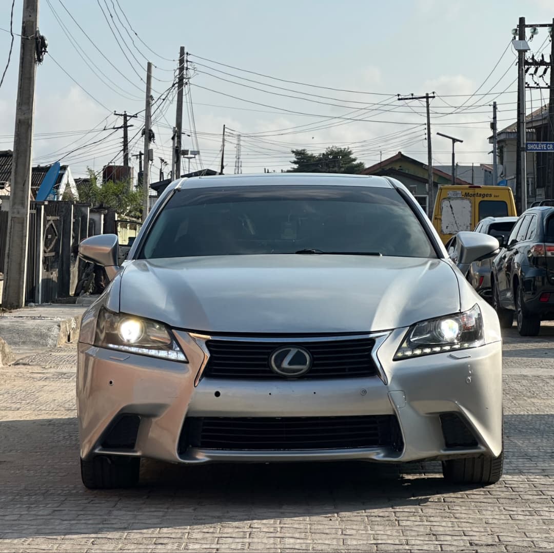 Lexus GS 350 Silver Sedan