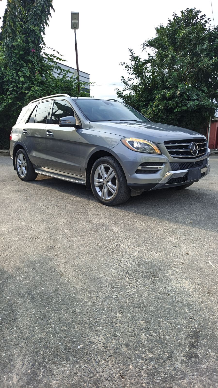 Mercedes Benz — photo 6