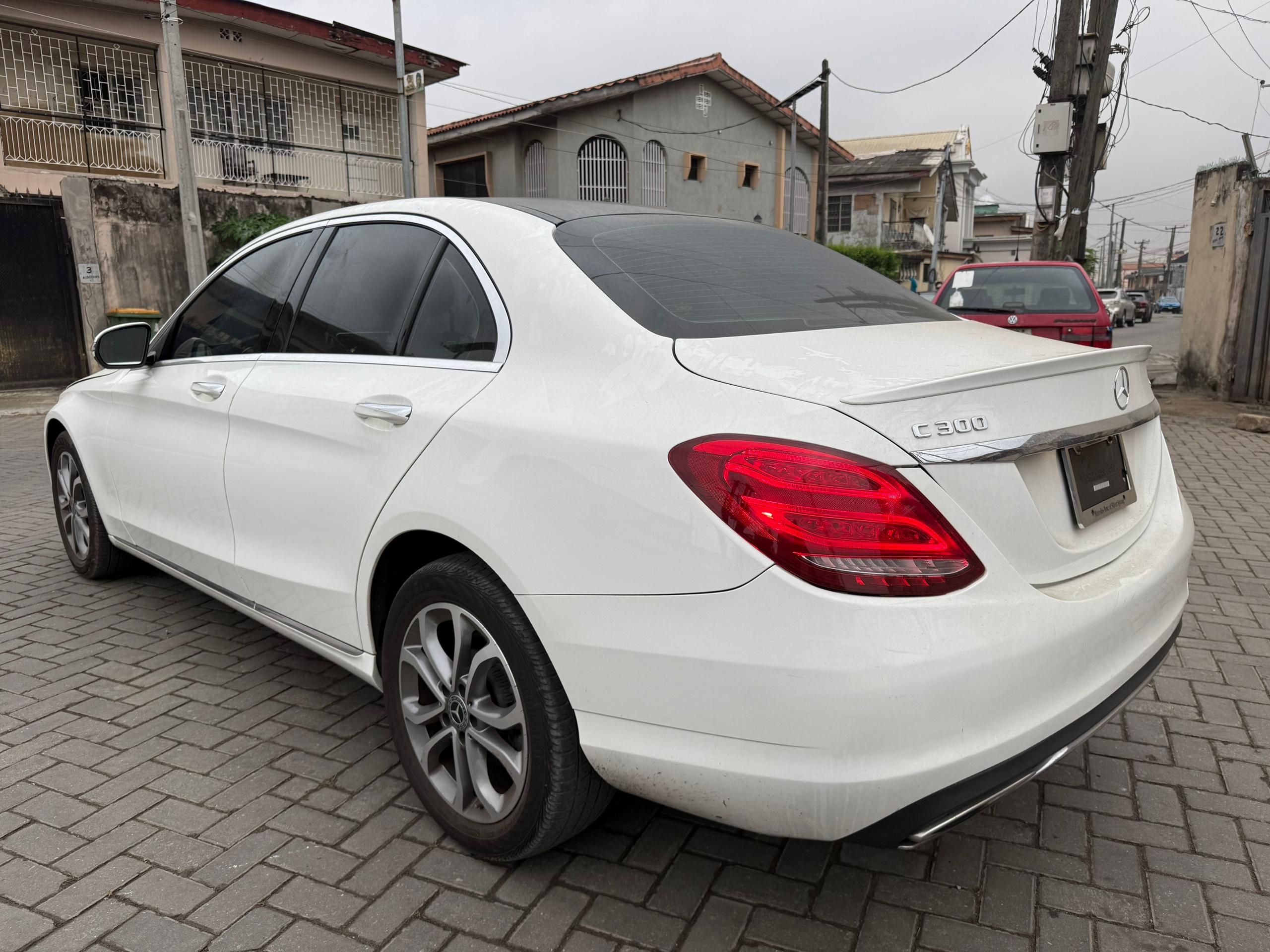Mercedes-Benz C300 4MATIC White Sedan