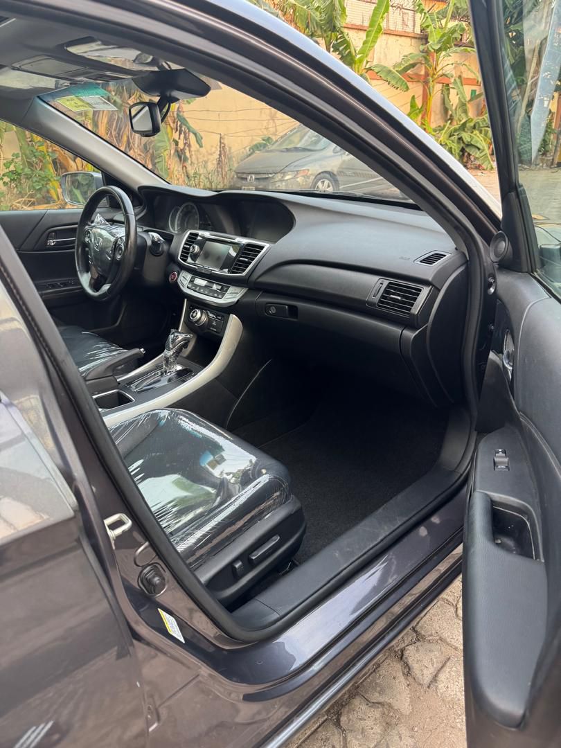 Honda Accord Sedan, Dark Grey — photo 8