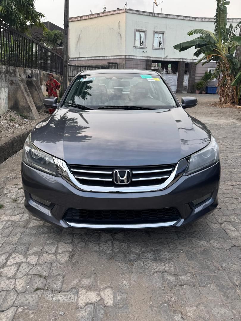 Honda Accord Sedan, Dark Grey
