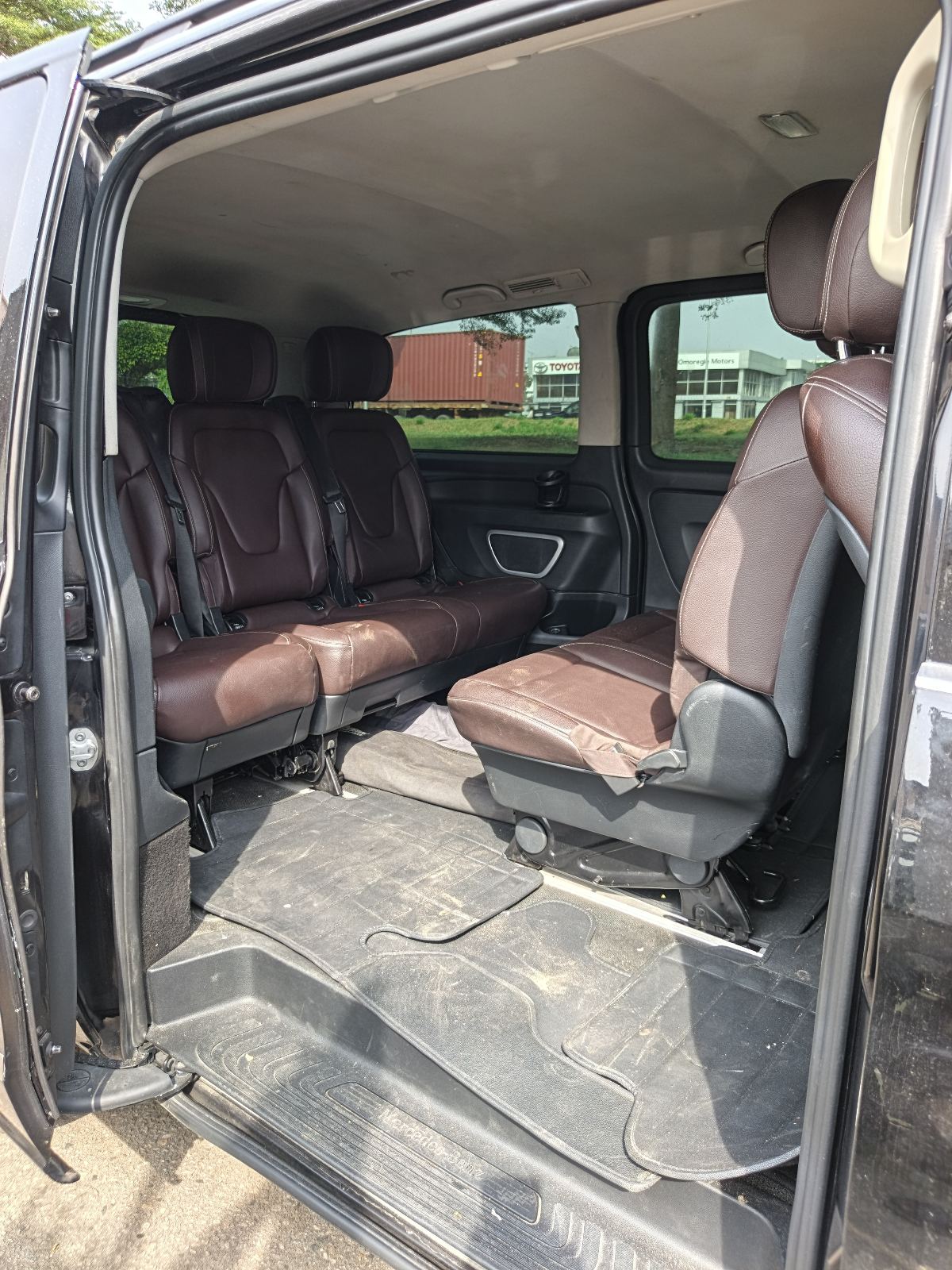 Mercedes-Benz Vito Van, Black — photo 4