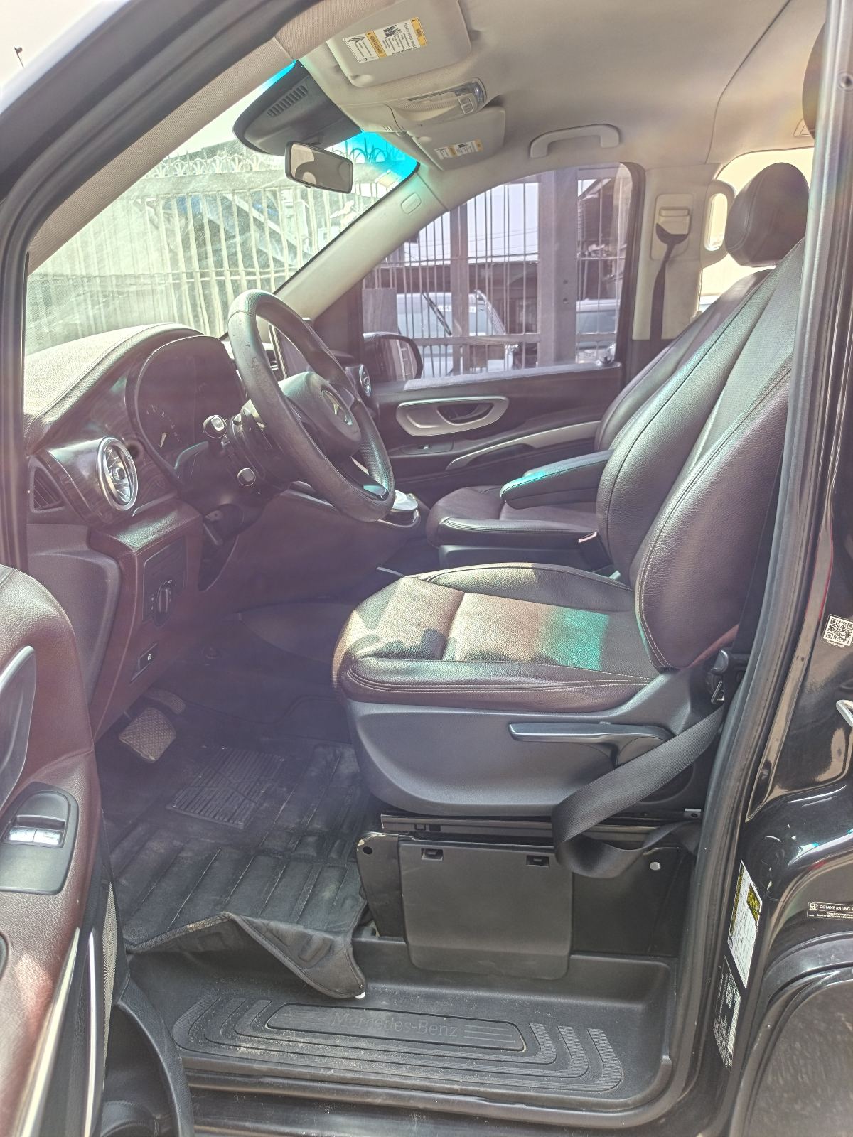 Mercedes-Benz Vito Van, Black — photo 5