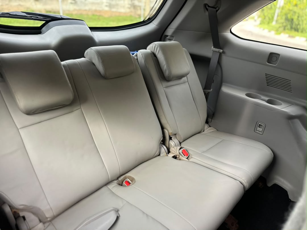 Toyota Highlander SUV, Dark Grey