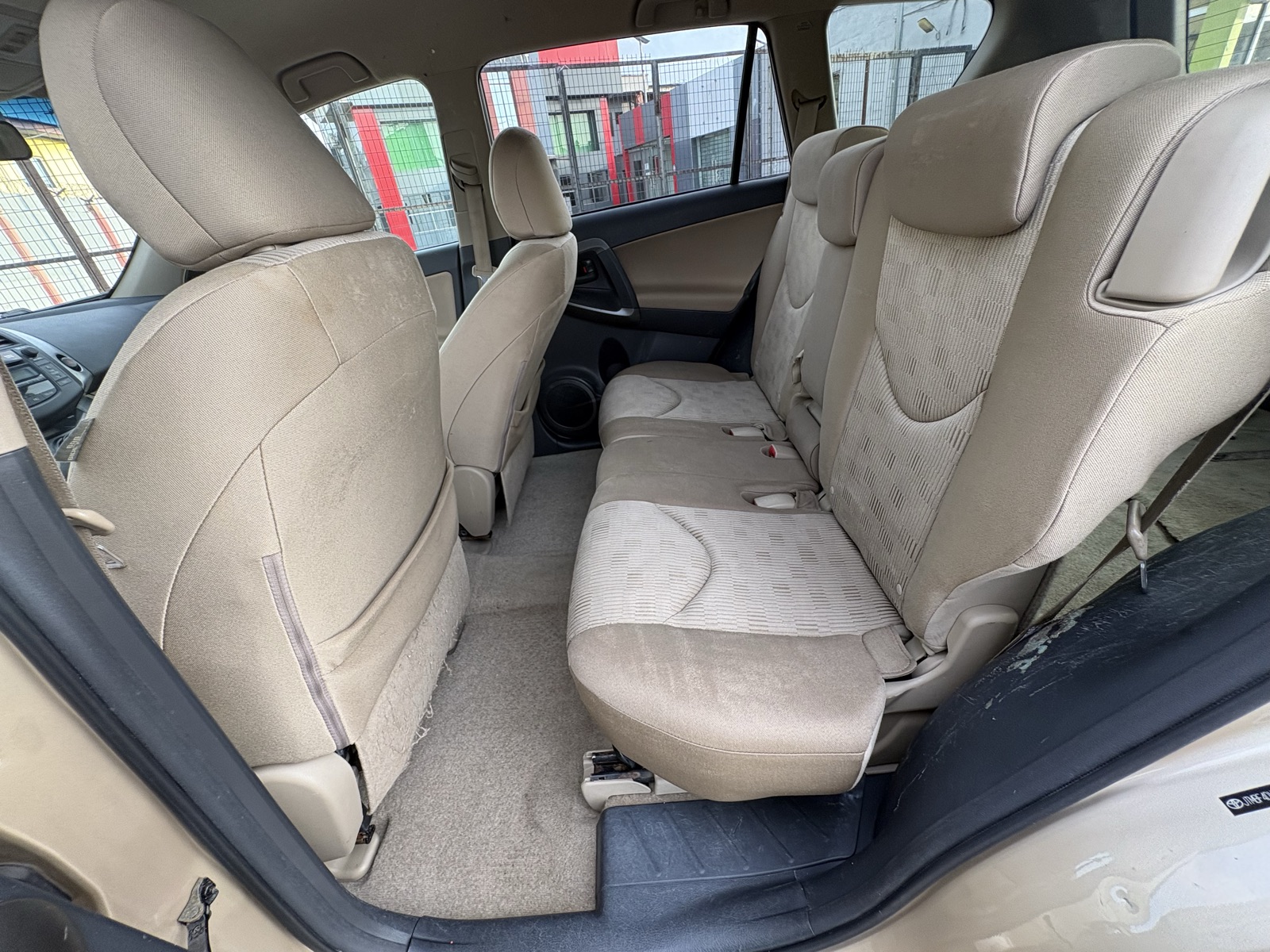 2010  accident free Toyota rav4 — photo 10