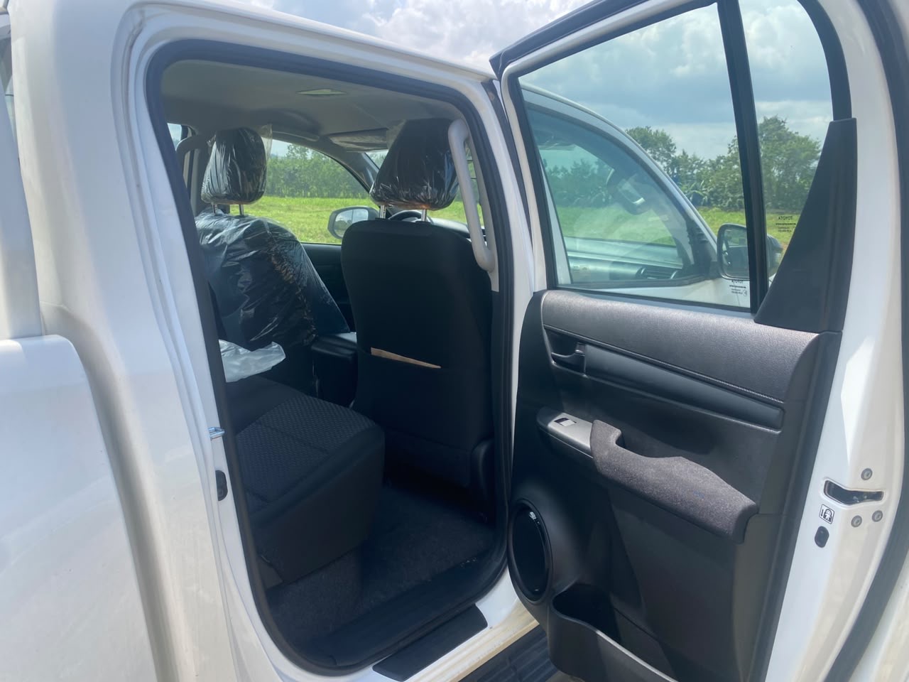 Brand new 2025 Toyota Hilux White Pickup Truck