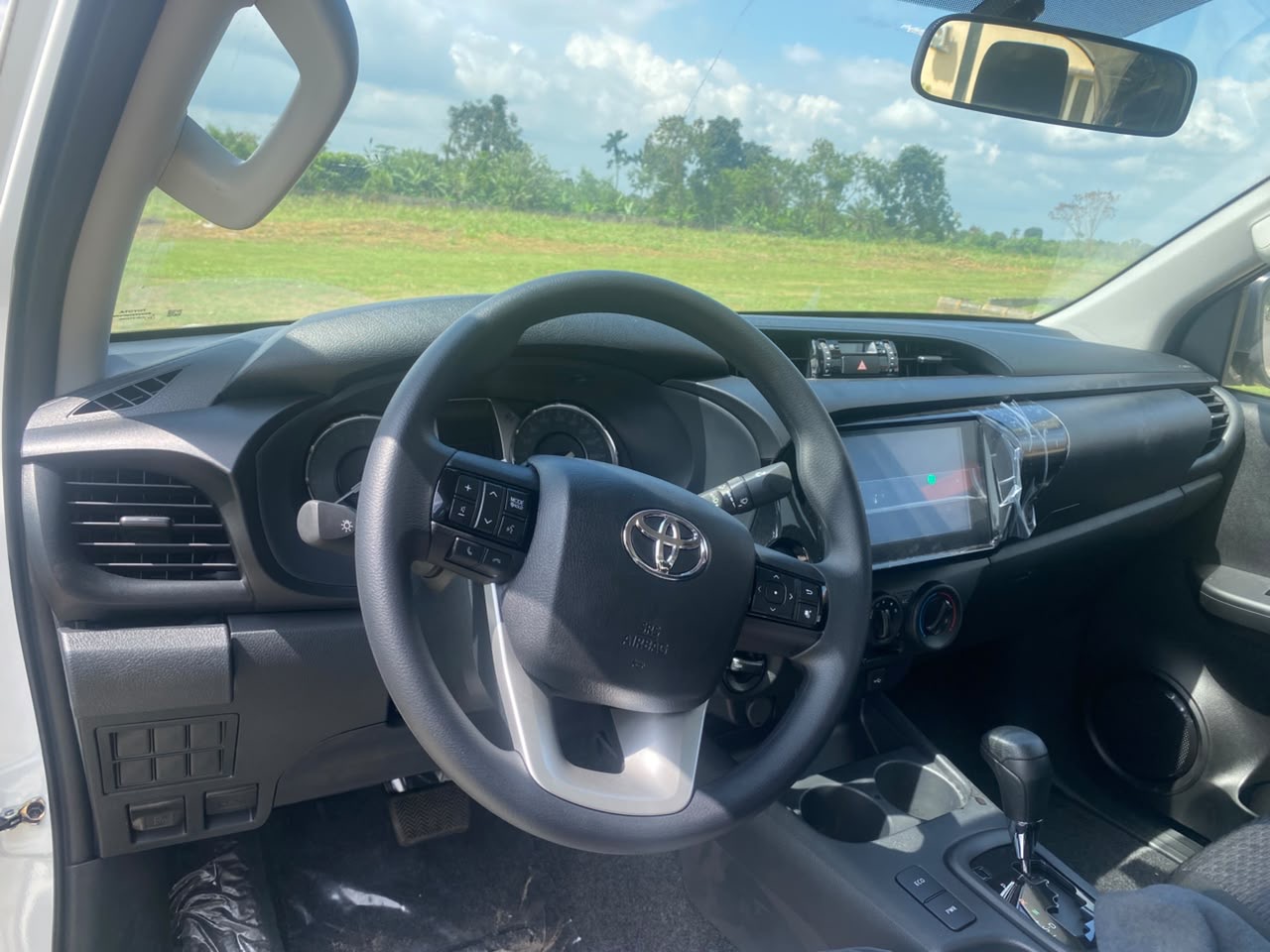 Brand new 2025 Toyota Hilux White Pickup Truck