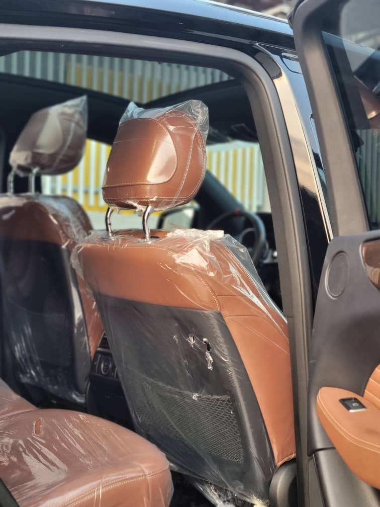 Mercedes-Benz GLE Coupe Black with Brown Leather Interior GLE-Class