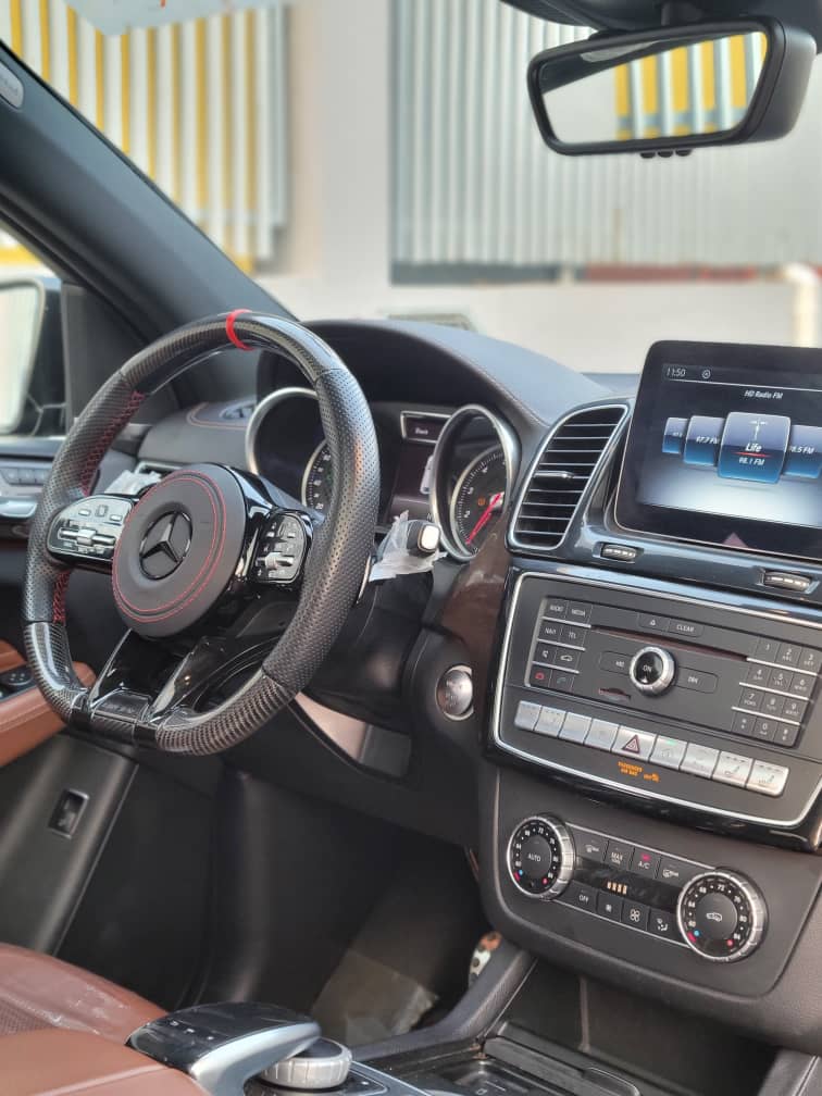 Mercedes-Benz GLE Coupe Black with Brown Leather Interior GLE-Class