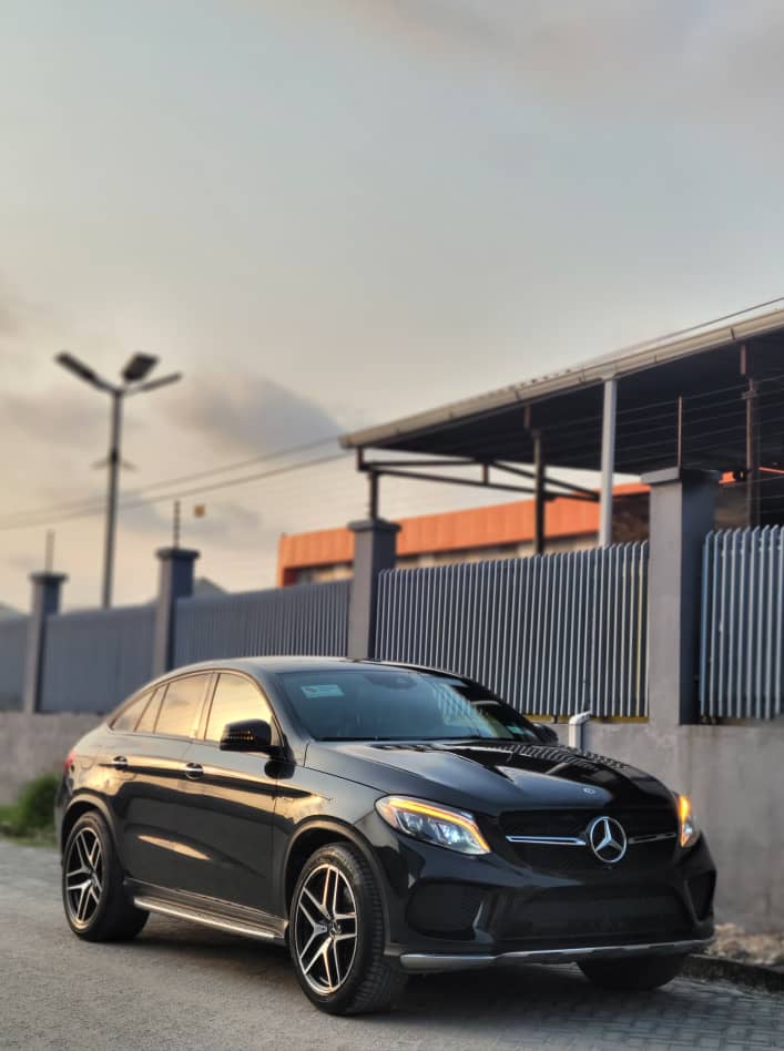 Mercedes-Benz GLE Coupe Black with Brown Leather Interior GLE-Class