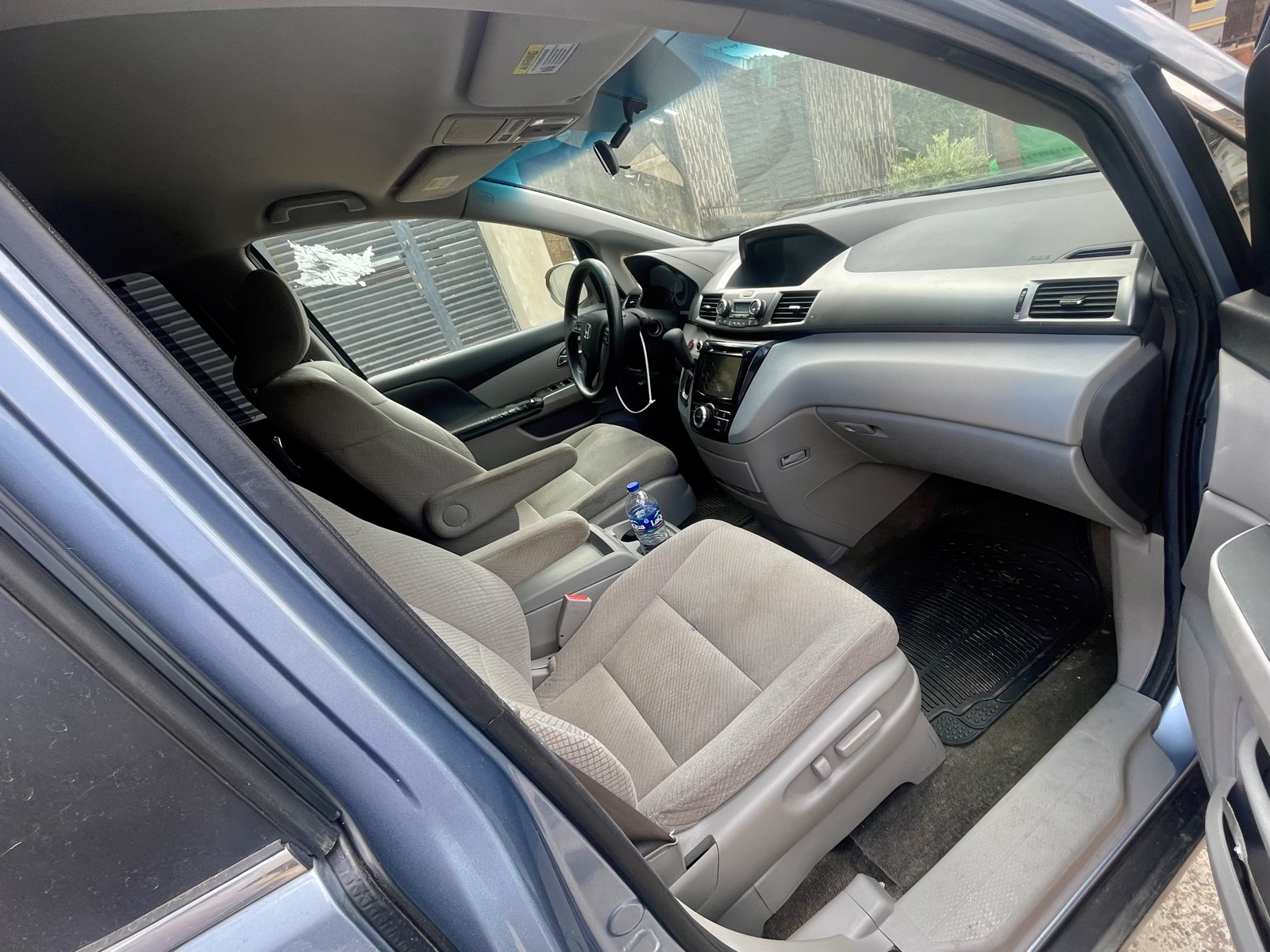 Foreign used 2014 Honda Odyssey LX